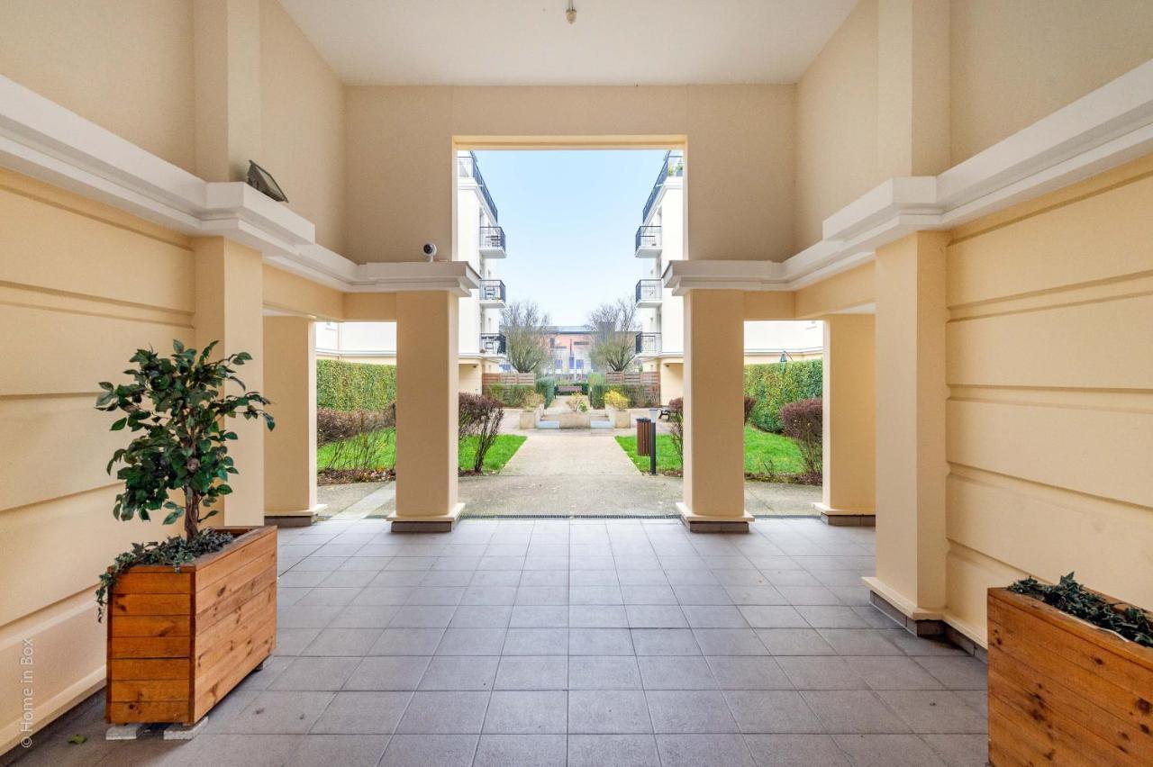 The Mall By Plaza - Proche Disneyland Paris Apartment Serris Ngoại thất bức ảnh